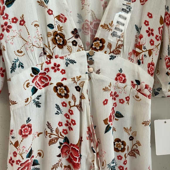 Soul Cake Ivory Floral Kimono NWT - Picture 4 of 10